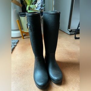 Black Rain Boots